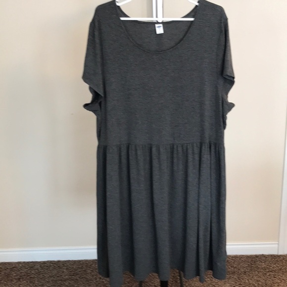 Old Navy Dresses & Skirts - Like New! Old Navy charcoal gray Dress. XXL